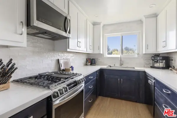 6771 Springpark Avenue #201A, Los Angeles, CA 90056