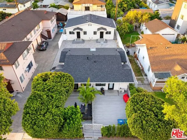 559 Oak Street, Glendale, CA 91204 - #2