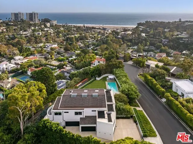 400 Amalfi Drive, Pacific Palisades, CA 90272 - #2