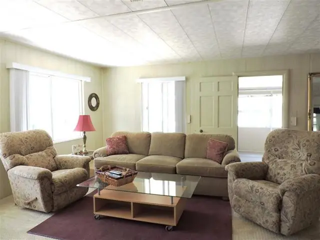 8975 Lawrence Welk Dr #124, Escondido, CA 92026 - Image #2