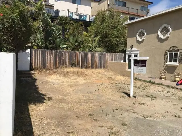 912 Mira Mar Place, Oceanside, CA 92054 - Image #2