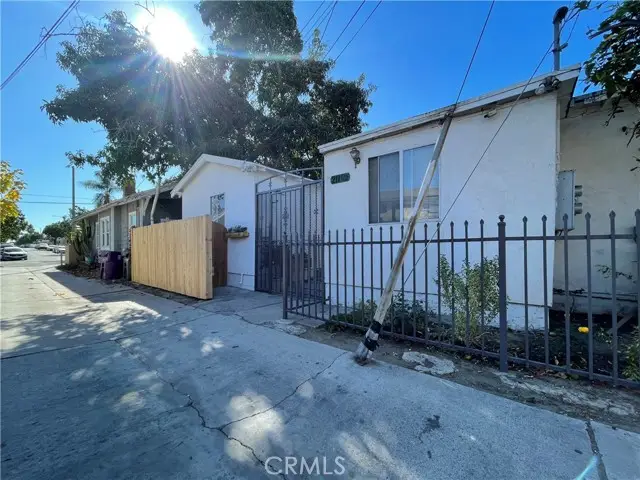 211 E Eagle Street, Long Beach, CA 90806 - #2