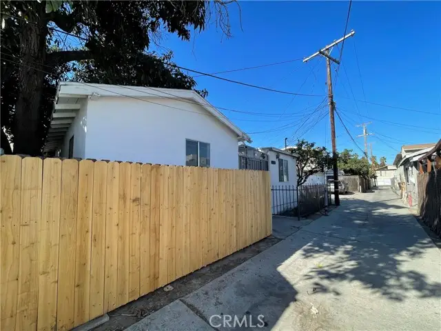 211 E Eagle Street, Long Beach, CA 90806 - #3