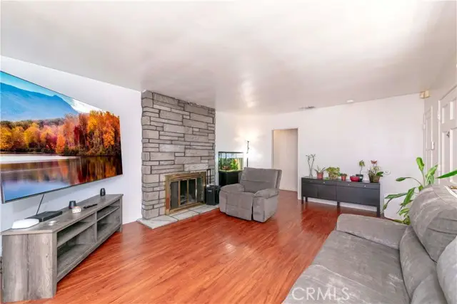 14430 Pinney Street, San Fernando Valley, CA 91331 - Image #2