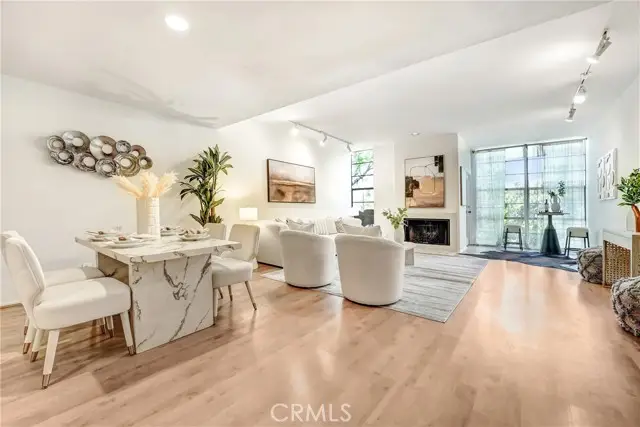 3884 Fredonia Drive #F, Los Angeles, CA 90068 - Image #3