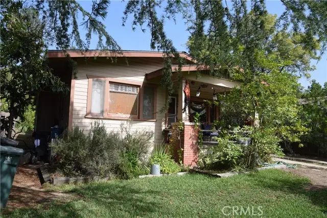 1247 E Topeka, Pasadena, CA 91104 - Image #2