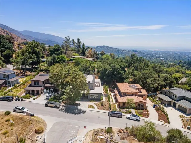 620 Baldwin Court, Sierra Madre, CA 91024 - Image #2