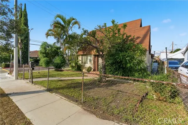 4101 E 57th St, Maywood, CA 90270 - #2