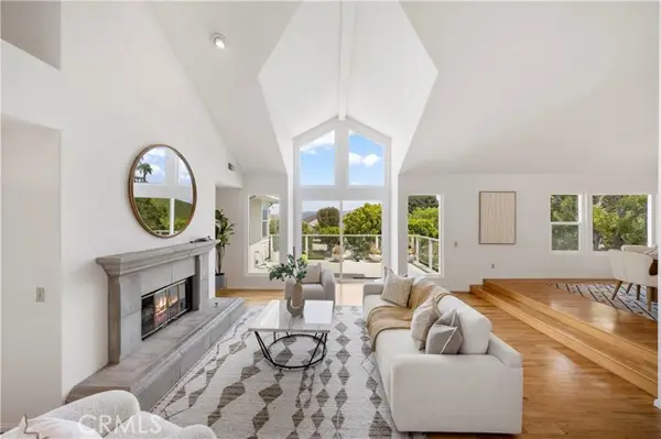 2 Saros #70, Irvine, CA 92603