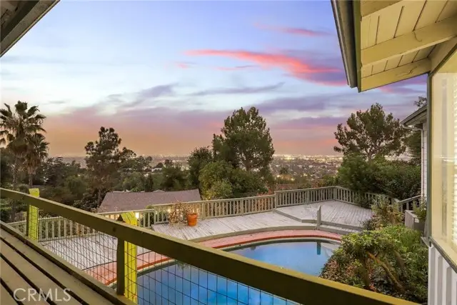 11575 Amanda Drive, Studio City, CA 91604 - Image #3