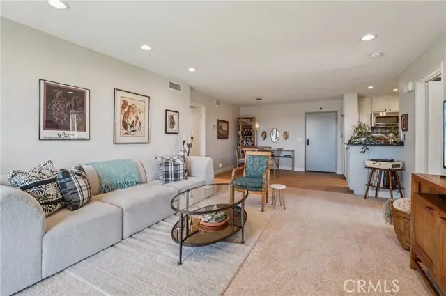 4239 Via Arbolada #208, Los Angeles, CA 90042 - Image #2