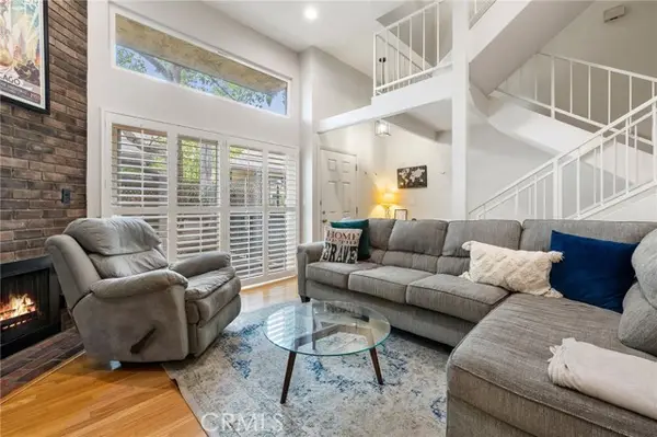 13561 Valerio Street #A, Van Nuys (los Angeles), CA 91405