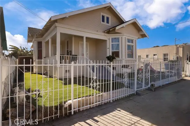 610 E 24th Street, Los Angeles, CA 90011 - Image #1