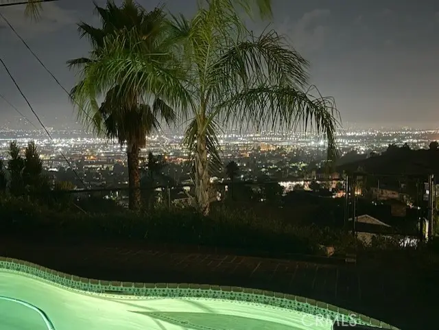 3003 Mesa Verde Drive, Burbank, CA 91504 - Image #2