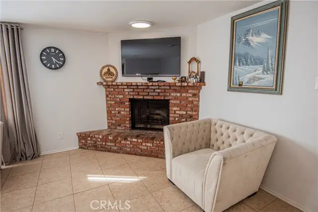 36457 Harold 3rd Street, Palmdale, CA 93550 - Image #3