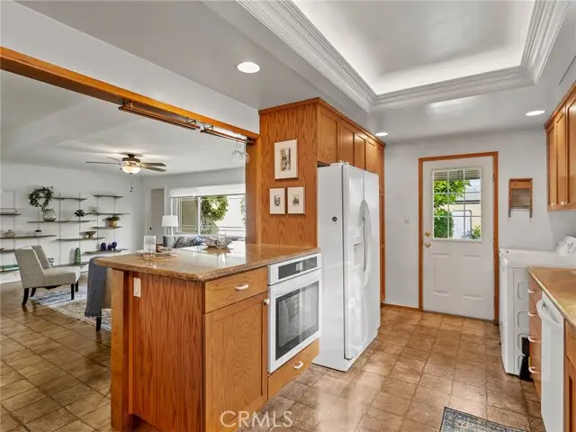 1516 N Pepper Street, Burbank, CA 91505 - Image #3