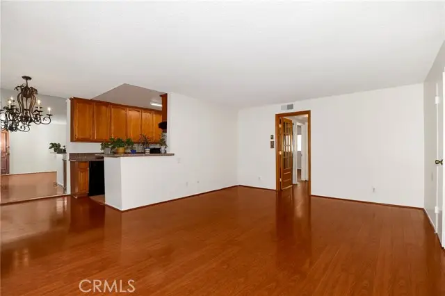 5403 Newcastle Avenue #28, Encino, CA 91316 - Image #2