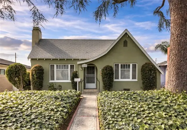 427 S Orchard, Burbank, CA 91506 - Image #1