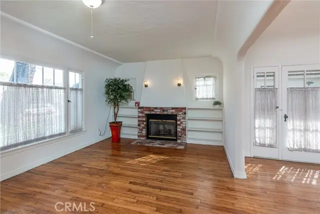 427 S Orchard, Burbank, CA 91506 - Image #3