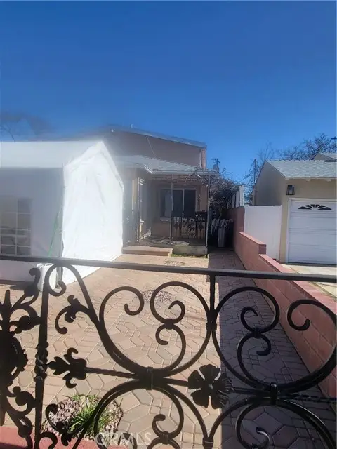 2016 N Screenland, Burbank, CA 91505 - Image #2