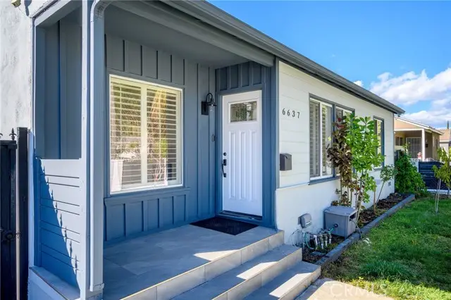 6637 Capps, Reseda, CA 91335 - #3