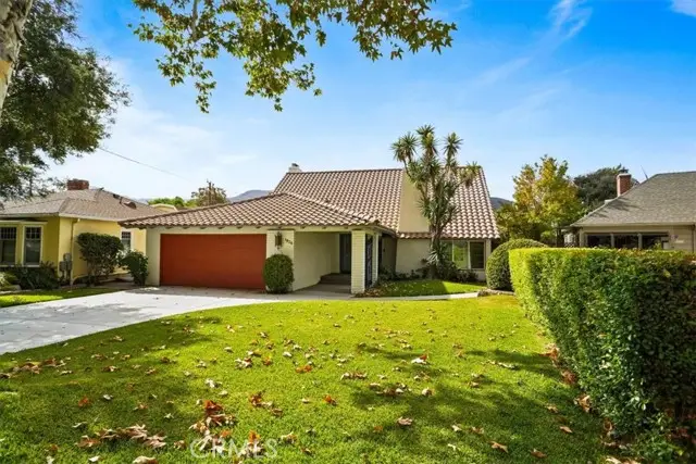 1925 W Parkside, Burbank, CA 91506 - #1