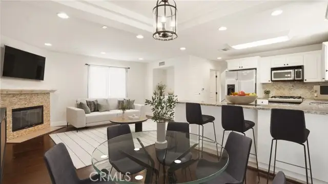 10752 Hortense #3, North Hollywood, CA 91602 - #2