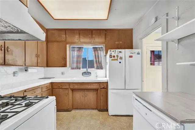 637 E Fairmount Road, Burbank, CA 91501 - #3