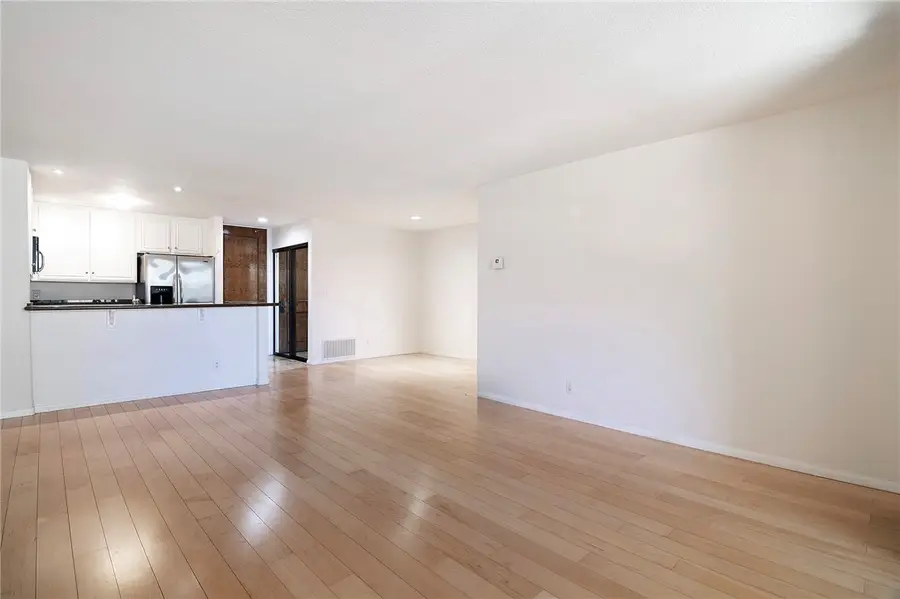 121 S Hope Street #333, Los Angeles, CA 90012 - #2