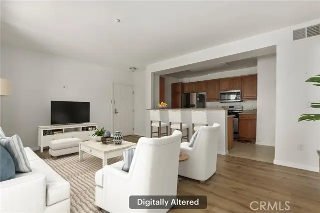 469 Country Club #114, Simi Valley, CA 93065 - #3