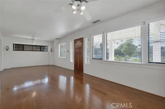 357 Vine Street, Glendale, CA 91204 - #2