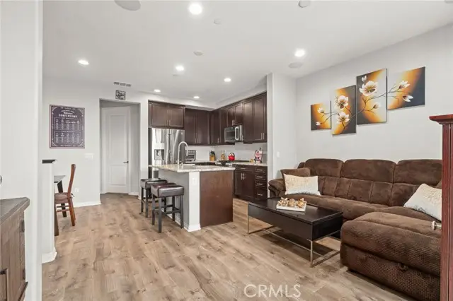 14840 Maple Ter, San Fernando Valley, CA 91402 - #3