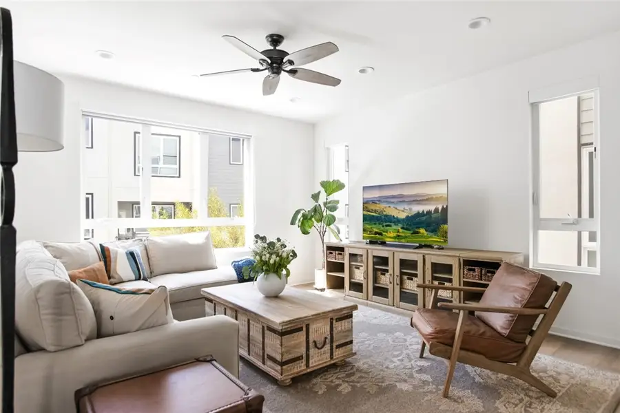 5606 E Alloway Court, Los Angeles, CA 90042 - #3