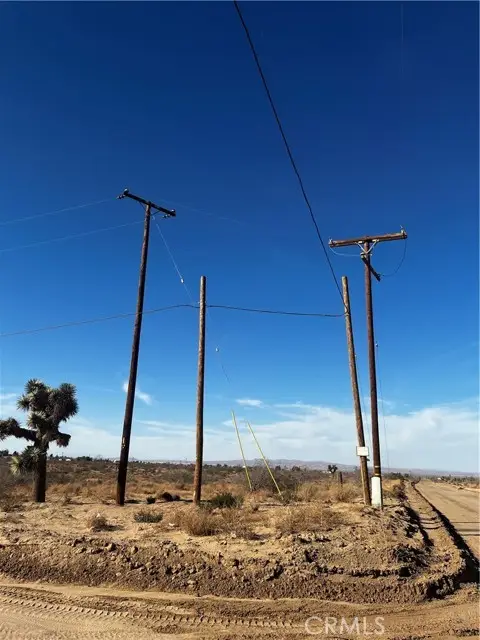 11300 Caughlin Road, Phelan, CA 92371 - #1