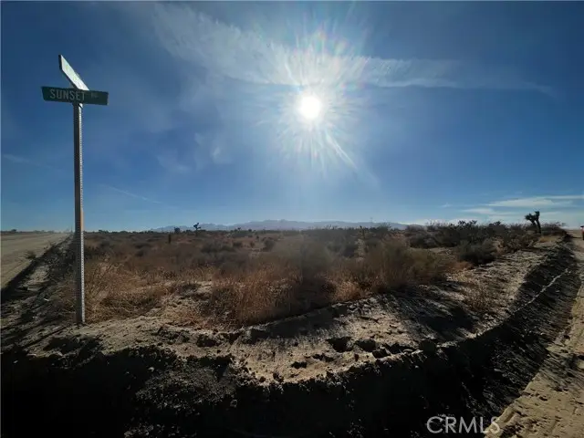 11300 Caughlin Road, Phelan, CA 92371 - #3