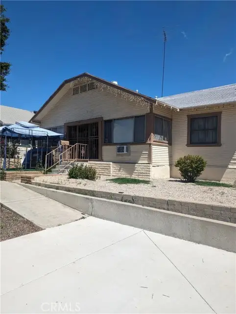 401 W Graham, Lake Elsinore, CA 92530 - #2
