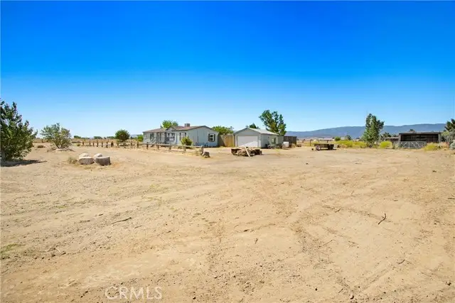 25635 Kargat Street, Lancaster, CA 93536 - #3