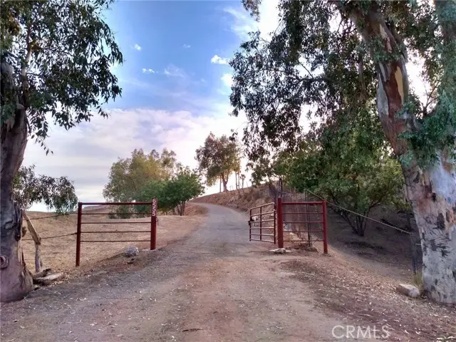 6555 Devils Canyon Road, San Bernardino, CA 92407 - Image #2