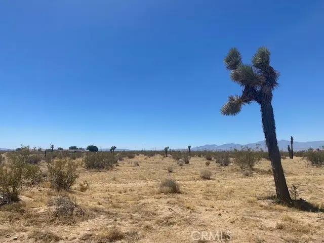 7 Aztec Lane, Adelanto, CA 92301 - #3