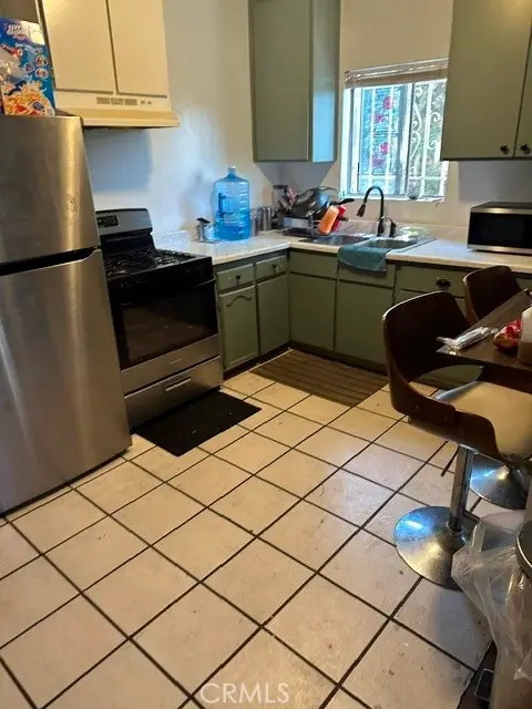 201 W Raymond Street, Compton, CA 90220 - Image #3