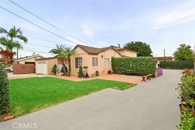 20822 Roseton Avenue, Lakewood, CA 90715 - #1