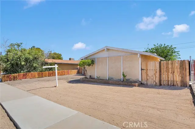 305 Beverly Avenue, Barstow, CA 92311 - Image #3