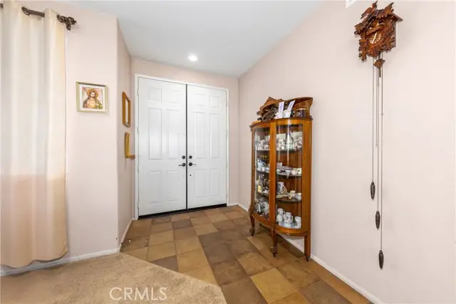 6122 Glen Abbey Place, Fontana, CA 92336 - Image #3