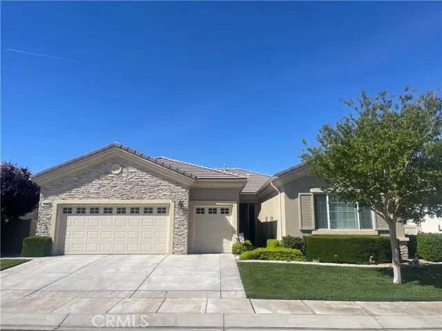 19365 Galloping Hill Road, Apple Valley, CA 92308 - Image #2