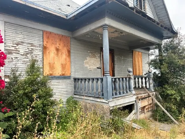 685 E 51st Street, Los Angeles, CA 90011 - Image #2