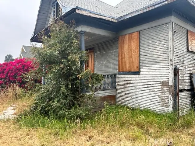 685 E 51st Street, Los Angeles, CA 90011 - Image #3