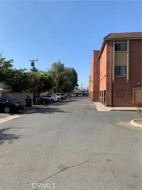 1017 W Bishop Street #202, Santa Ana, CA 92703 - #3