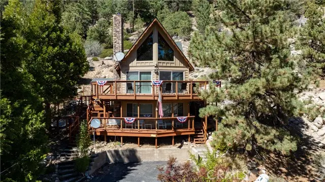 38532 N Shore Drive, Fawnskin, CA 92333 - Image #1