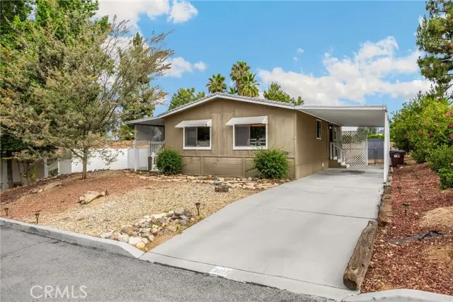 15181 Van Buren Boulevard #301, Riverside, CA 92504 - Image #2