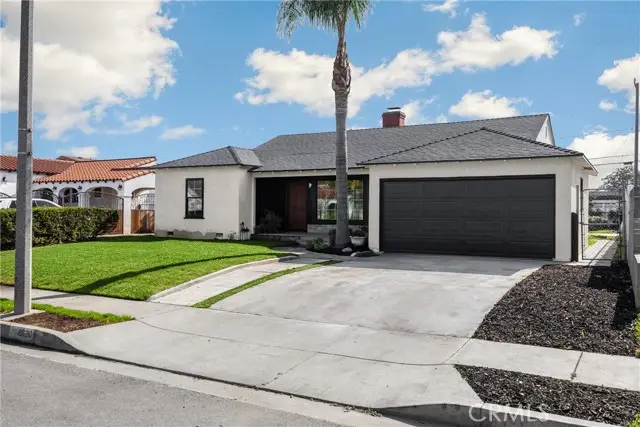 8620 S 4th Avenue, Inglewood, CA 90305 - #1